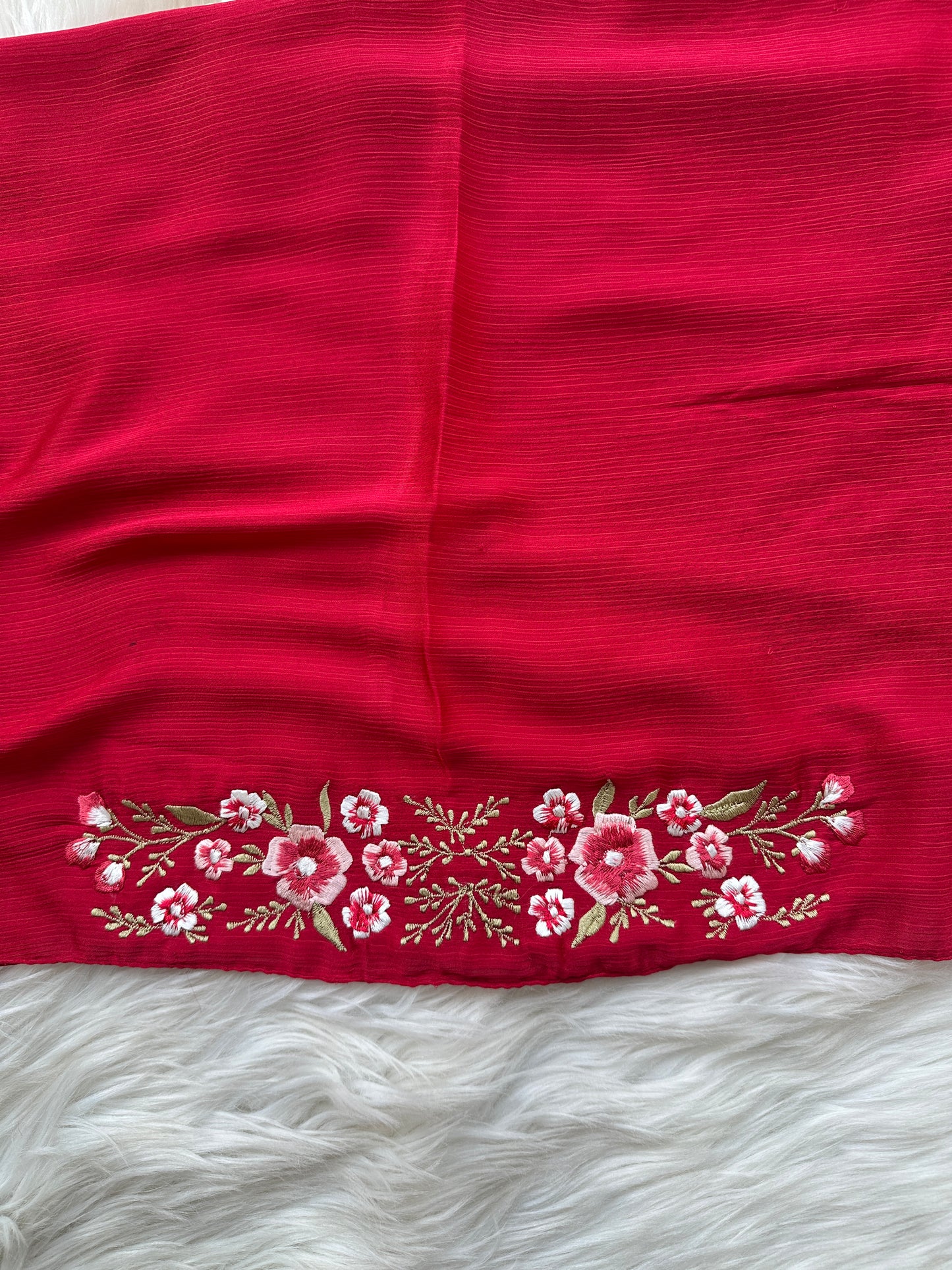 BAAG E BAHAR| LUXURY THREADWORK RED HIJAB