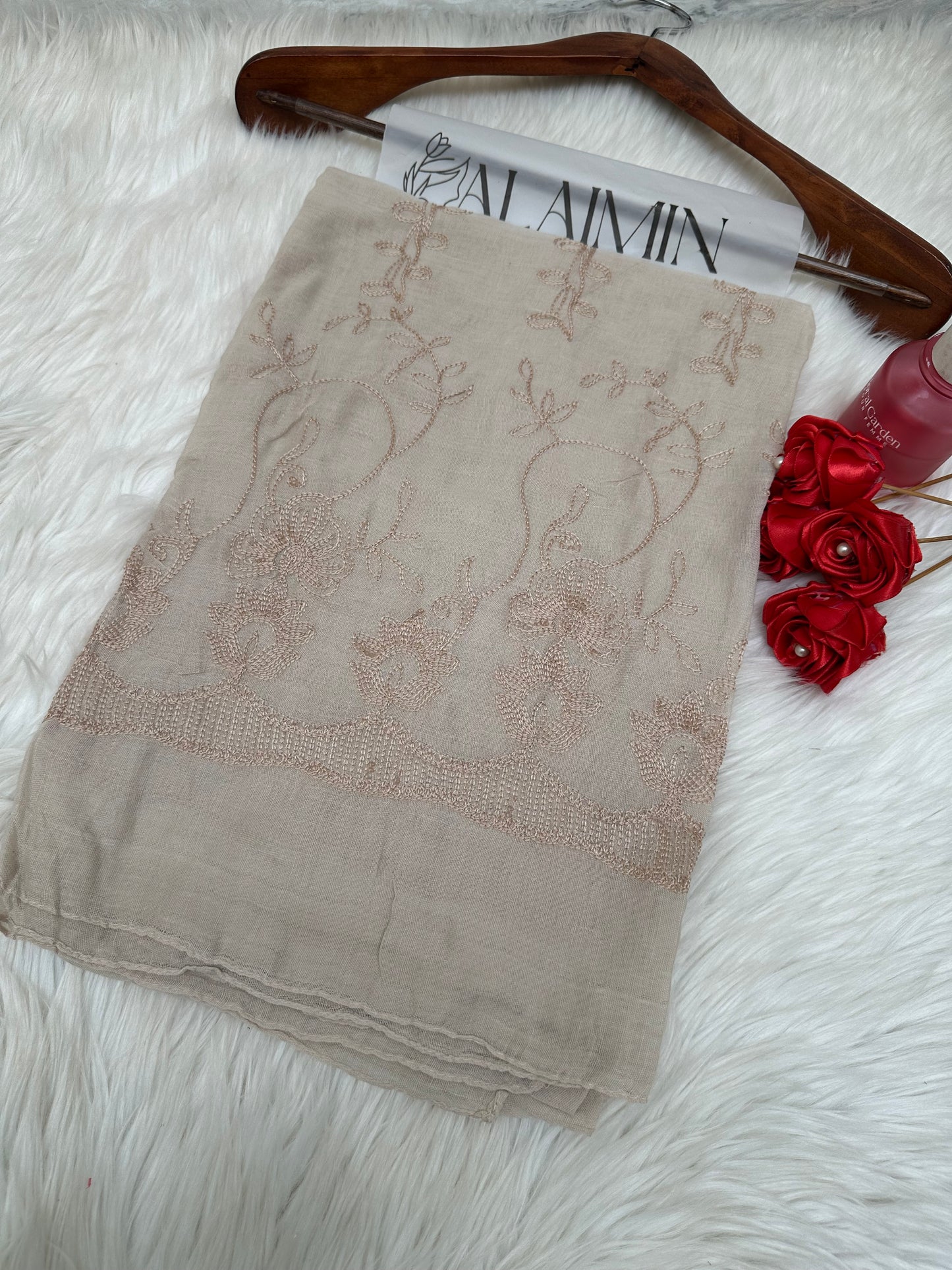 EMBROIDERY LAWN HIJAB| BEIGE