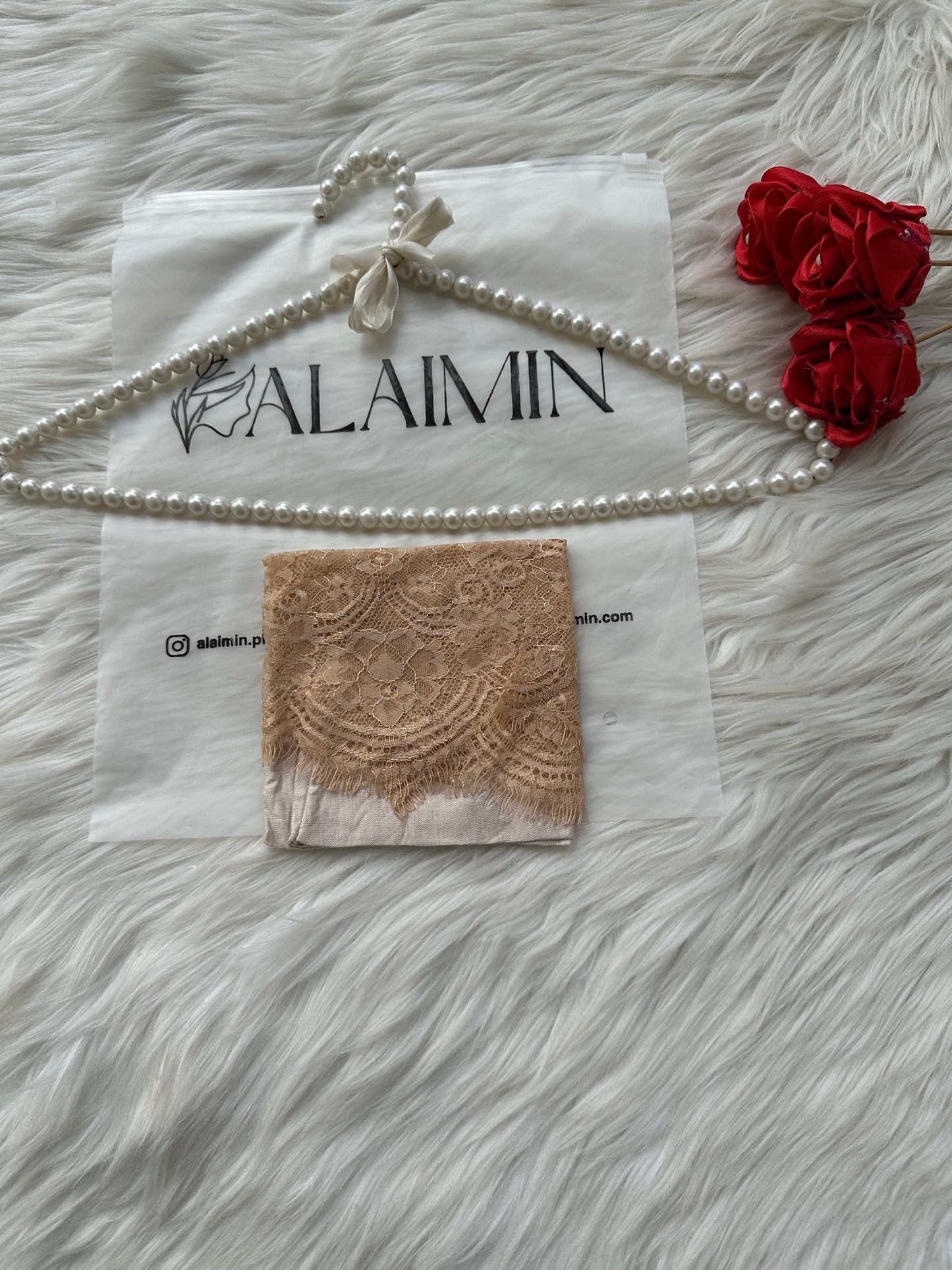 High-Quality Fancy Net Hijab Tube Cap Golden