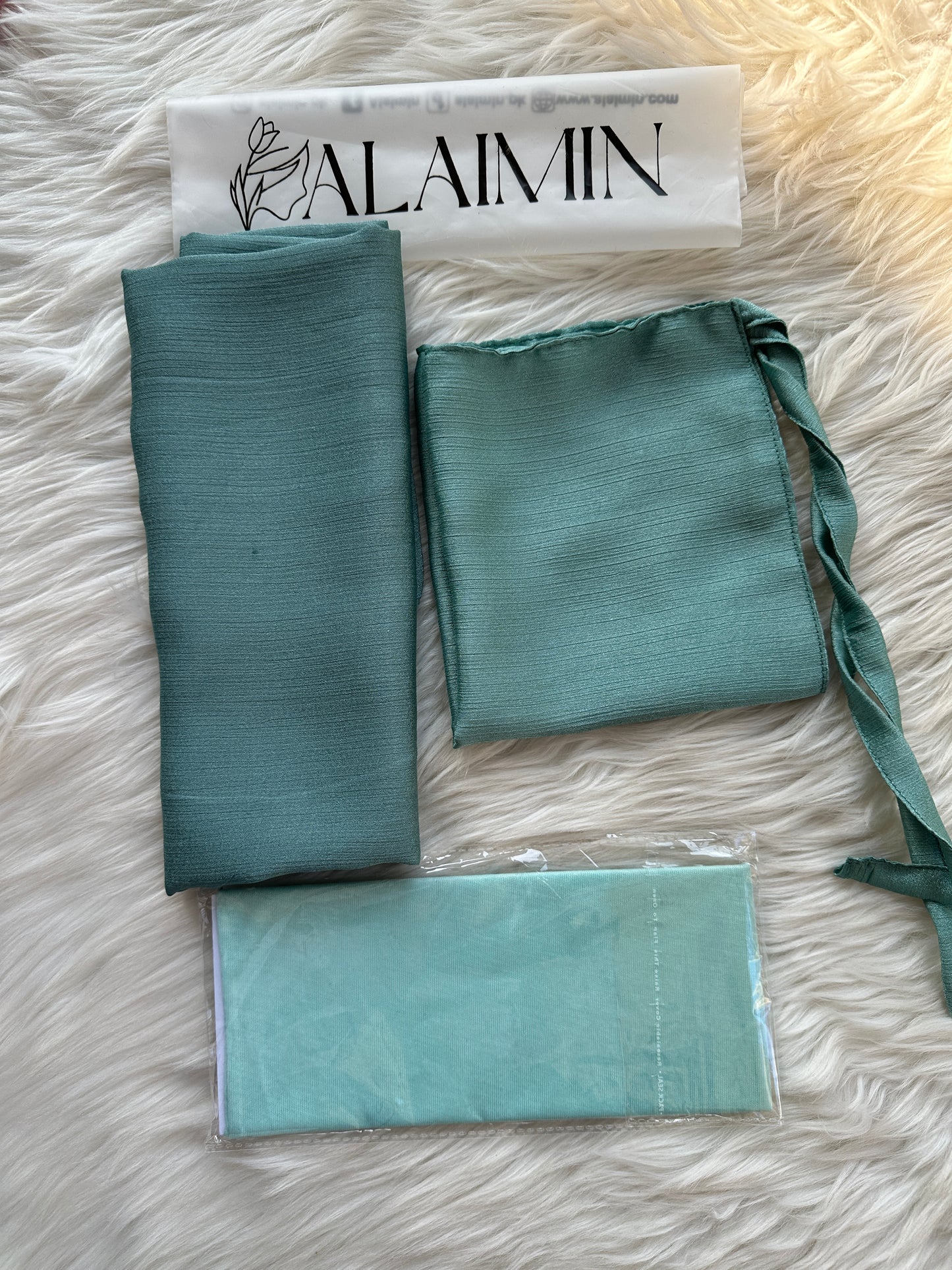 Plain Hijab, Matching Niqaab & Cap – Aqua Sea Green