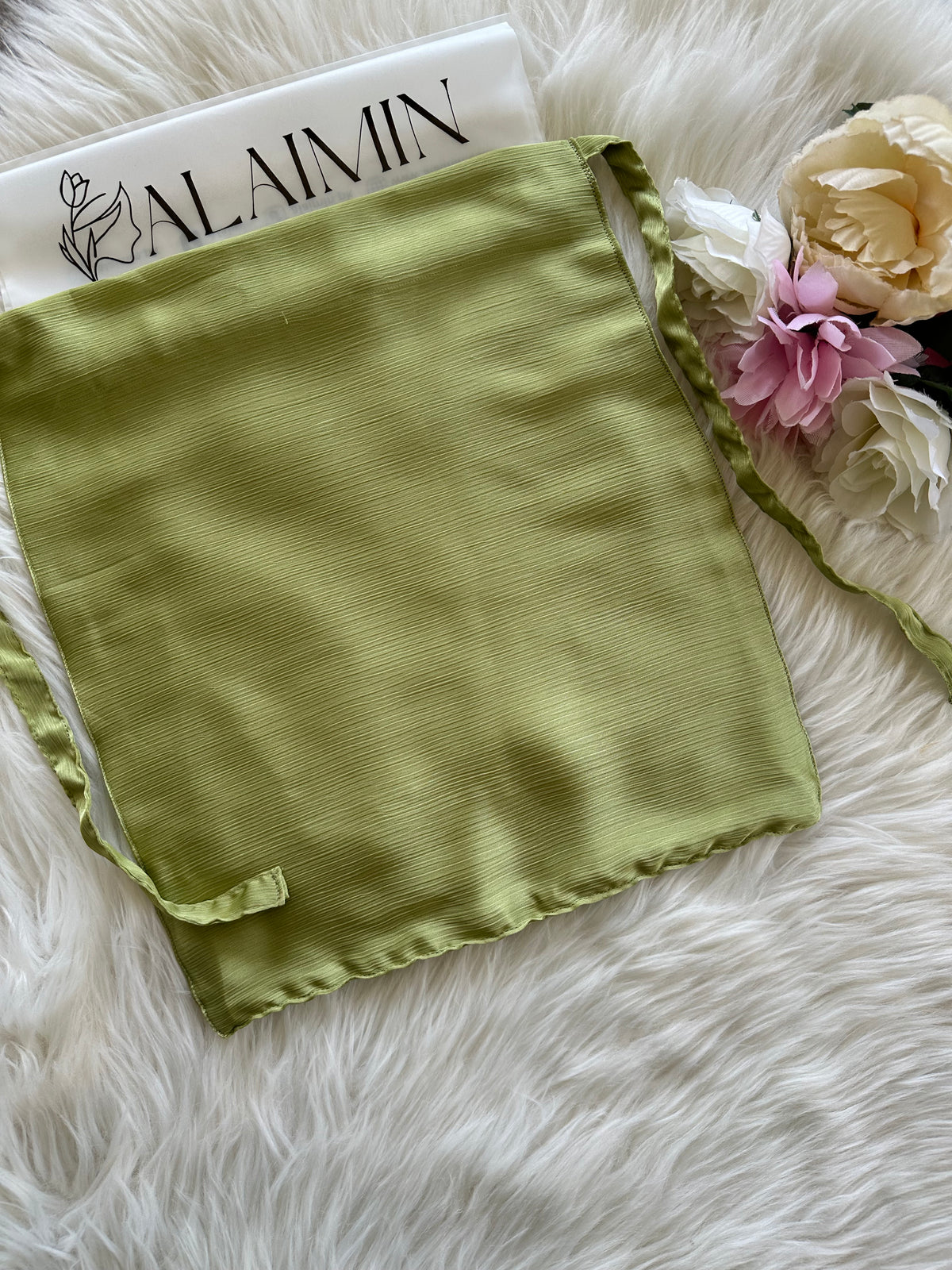 Silk Niqab |Parrot Green