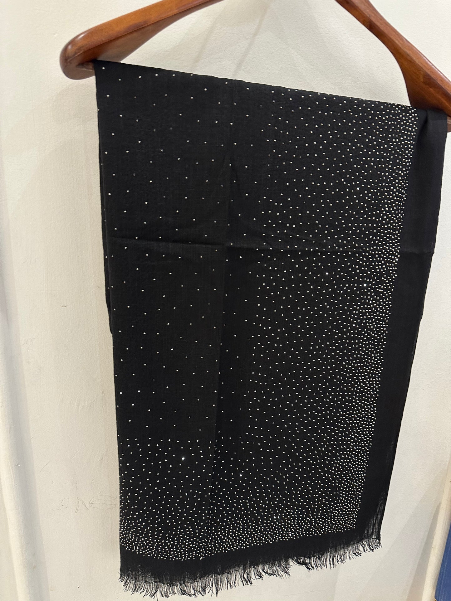 Classic Black Lawn Hijab