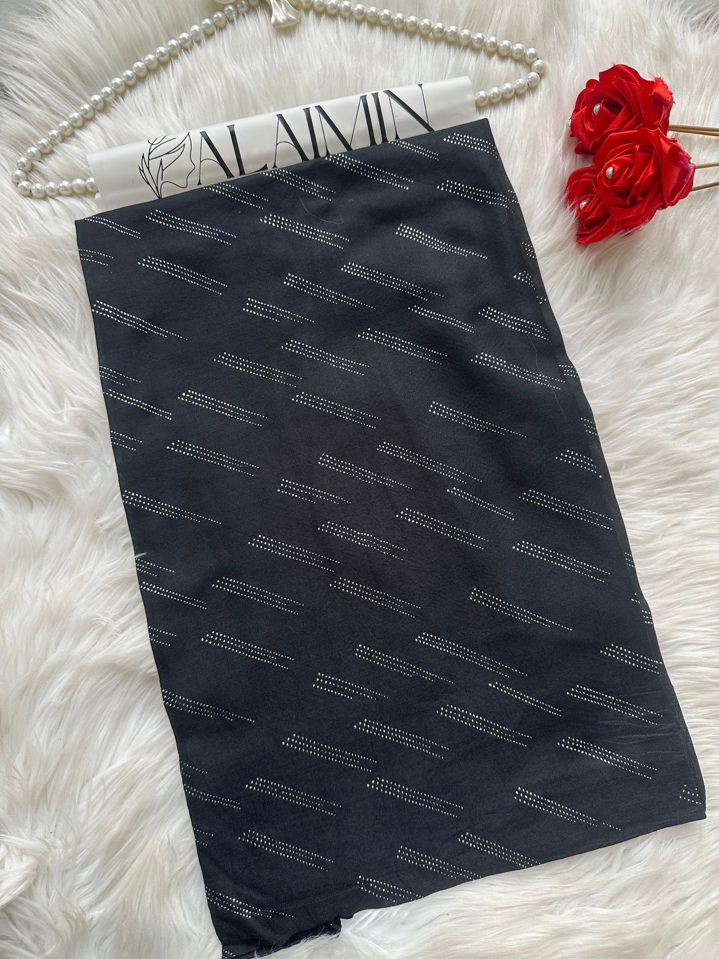 Classic Black Sparkle Dewdrop Fancy Summer Hijab