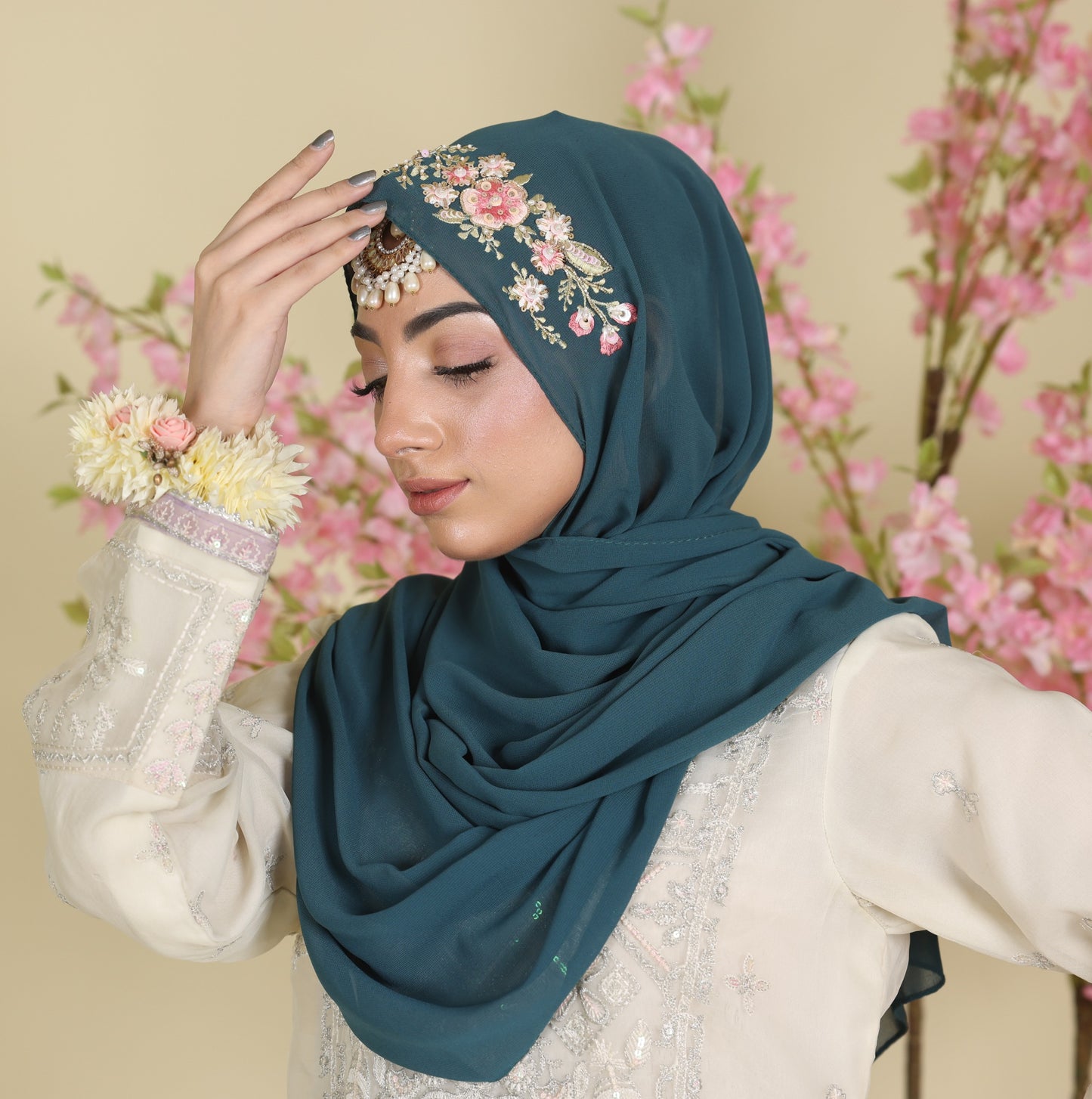 Teal
Green 
Hijab Fancy