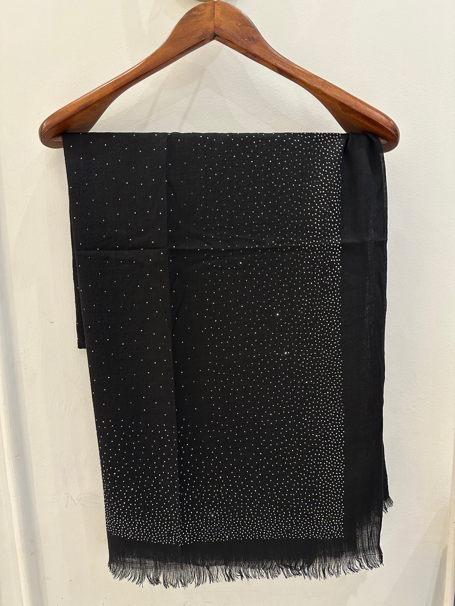 Classic Black Lawn Hijab