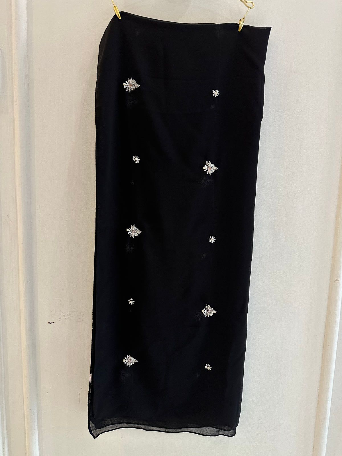 Gulbahar | Black | Signature All-Over Floral Hijab