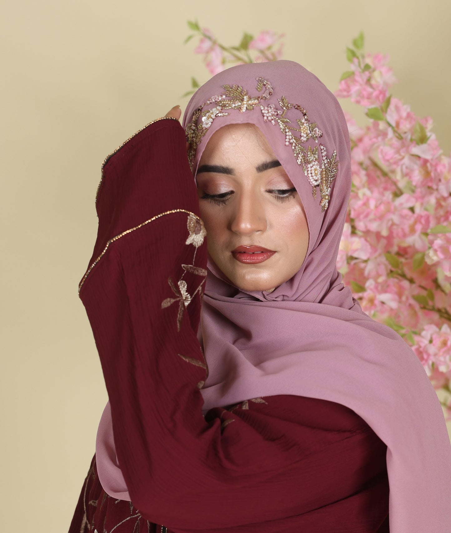 lilac
purple
fancy hijab
handwork
beadwork
georgette 
wedding hijab
